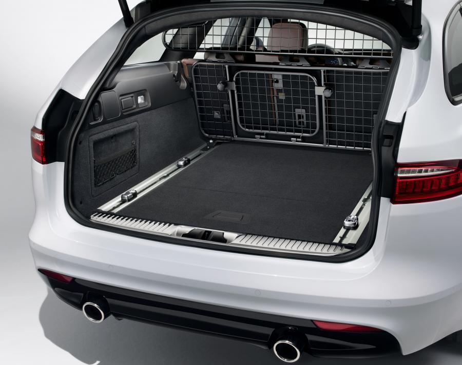 Багажник Jaguar XF S Sportbrake 2017 года  (WW) (фото 41 из 67)